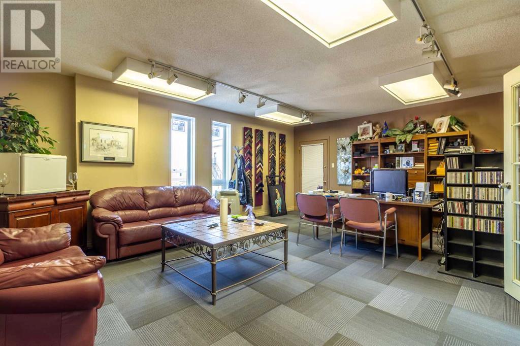 5224 48 Avenue, Taber, Alberta T1G 1S1 - Photo 7 - A2228642