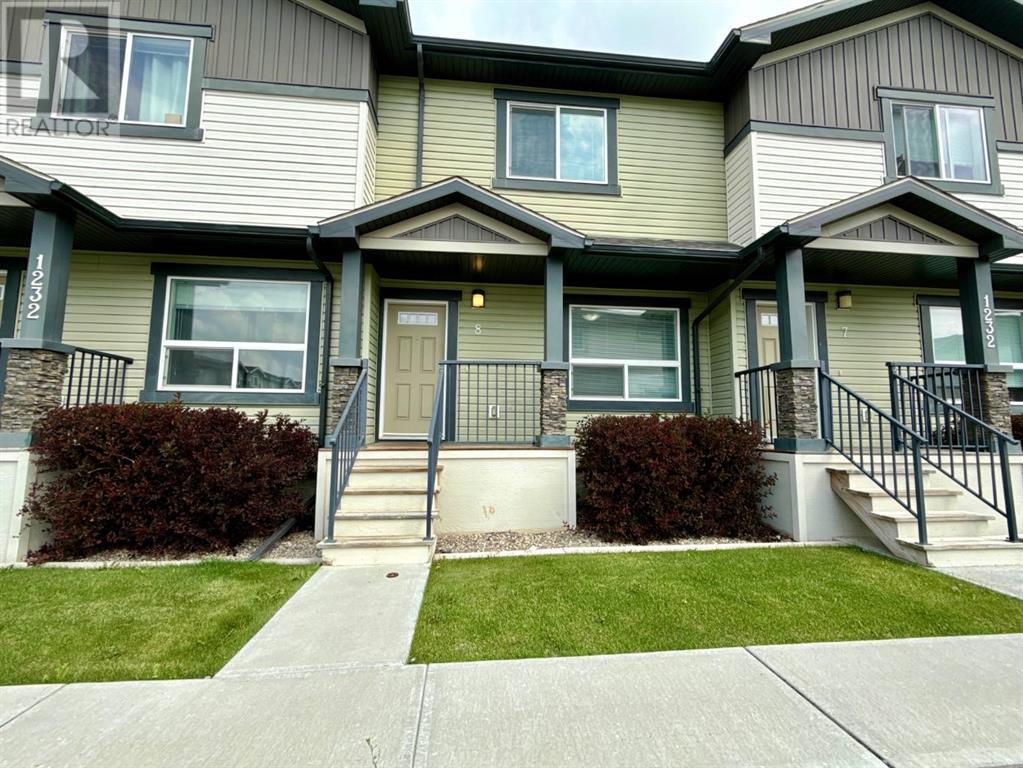 <h3>$329,737</h3><p>8, 1232 Keystone Road W, Lethbridge, Alberta</p>