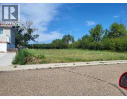 212 2A Street W, coutts, Alberta