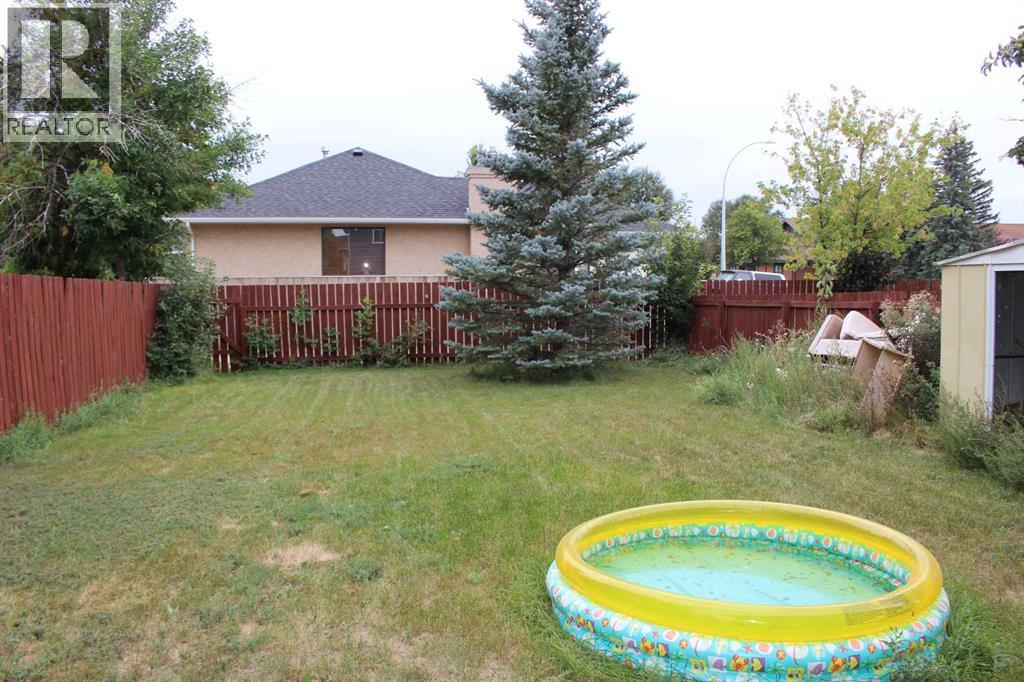 719 B Rosewood Avenue, Picture Butte, Alberta T0K 1V0 - Photo 6 - A2252590