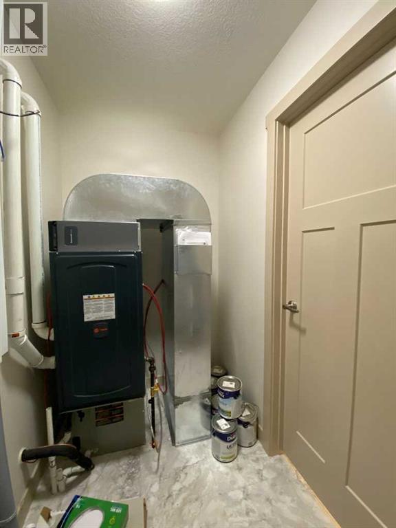 2131 128 Street, Blairmore, Alberta T0K 0E0 - Photo 24 - A2253833