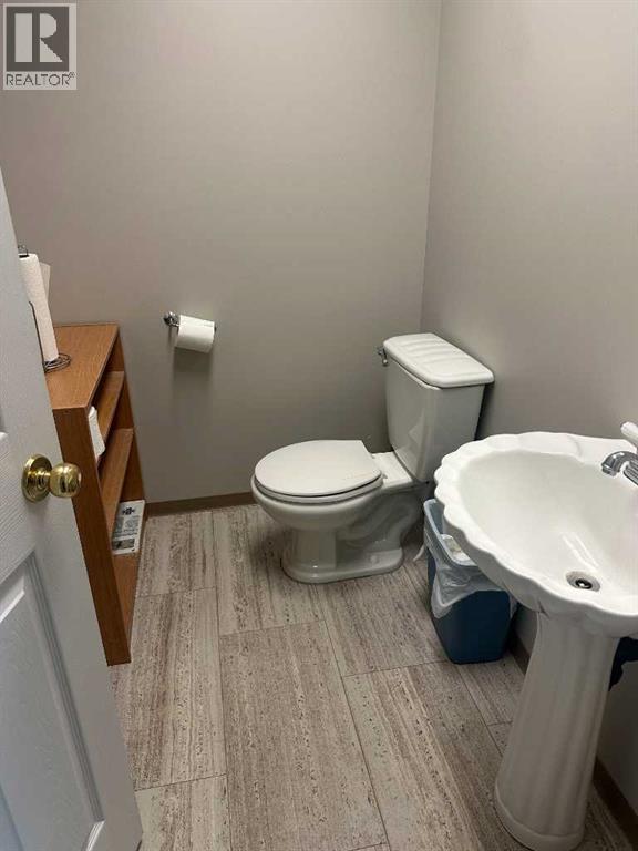 5327 48 Avenue, Taber, Alberta T1G 1S7 - Photo 6 - A2257459