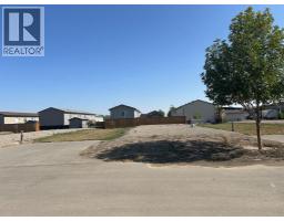 2048 Sunflower Crescent, coaldale, Alberta