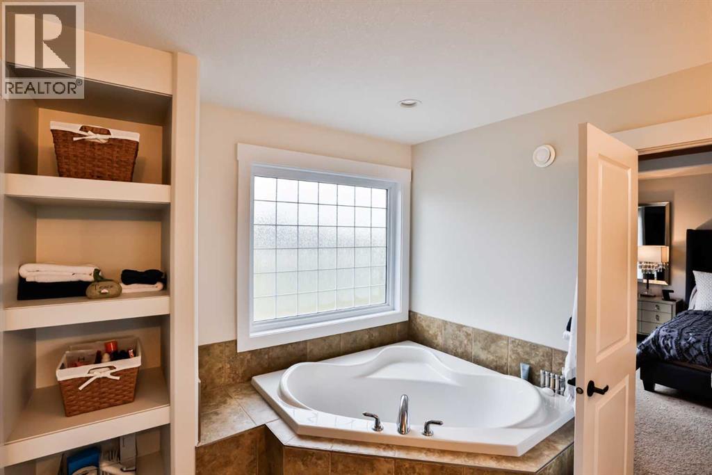 104 Buenavista Bay, Rural Lethbridge County, Alberta T1J 4P4 - Photo 29 - A2259390