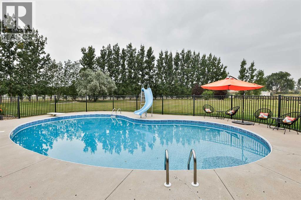 104 Buenavista Bay, Rural Lethbridge County, Alberta T1J 4P4 - Photo 5 - A2259390