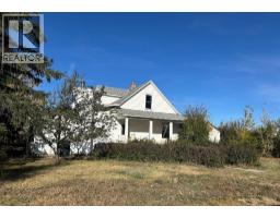 210 5 Street, warner, Alberta