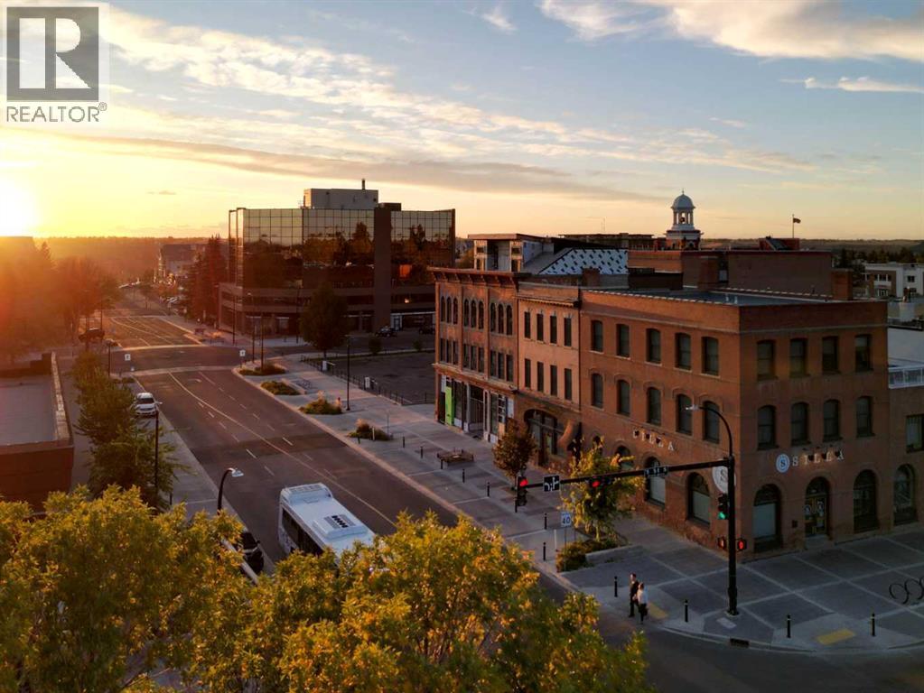 411 3 Avenue S, Lethbridge, Alberta T1J 0H2 - Photo 1 - A2261136