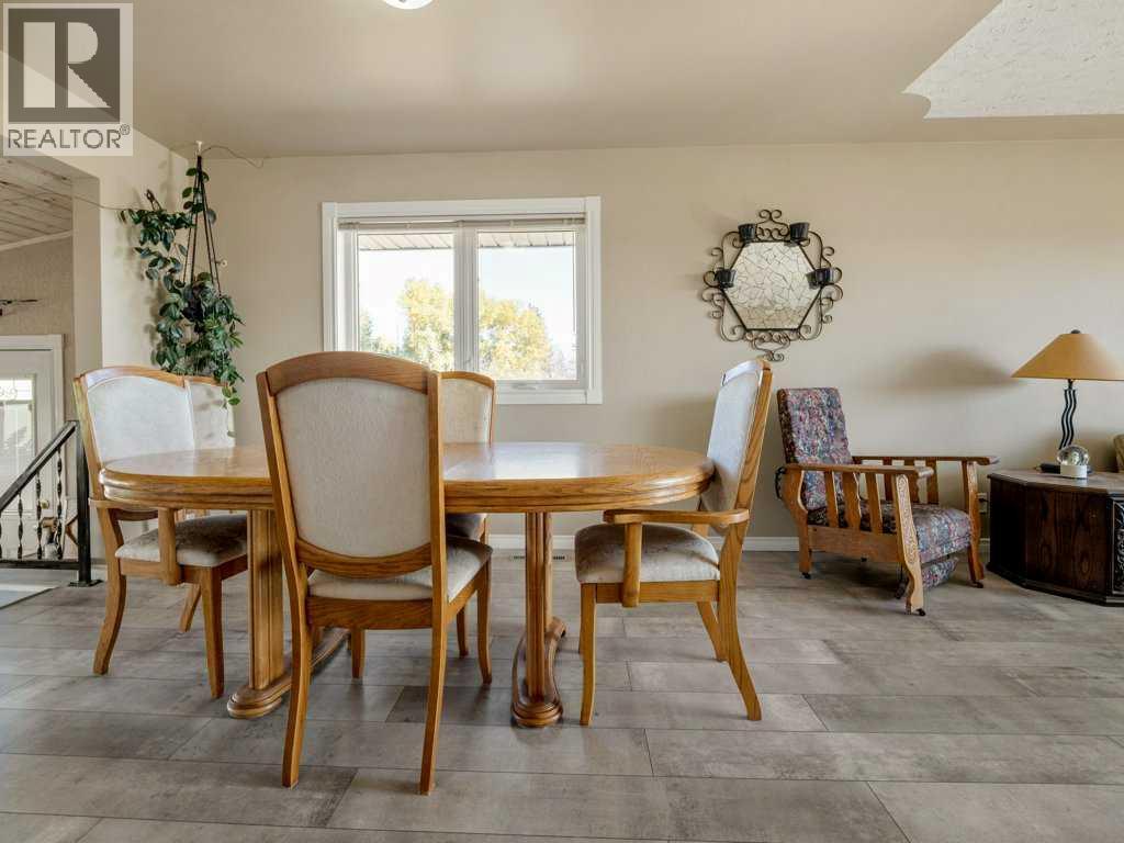 101012 Range Road 234, Rural Lethbridge County, Alberta T0L 1M0 - Photo 13 - A2263754