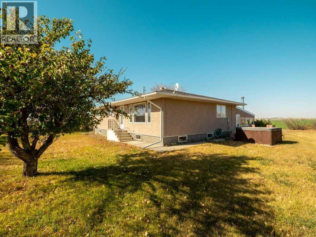 101012 Range Road 234, Rural Lethbridge County, Alberta T0L 1M0 - Photo 4 - A2263754