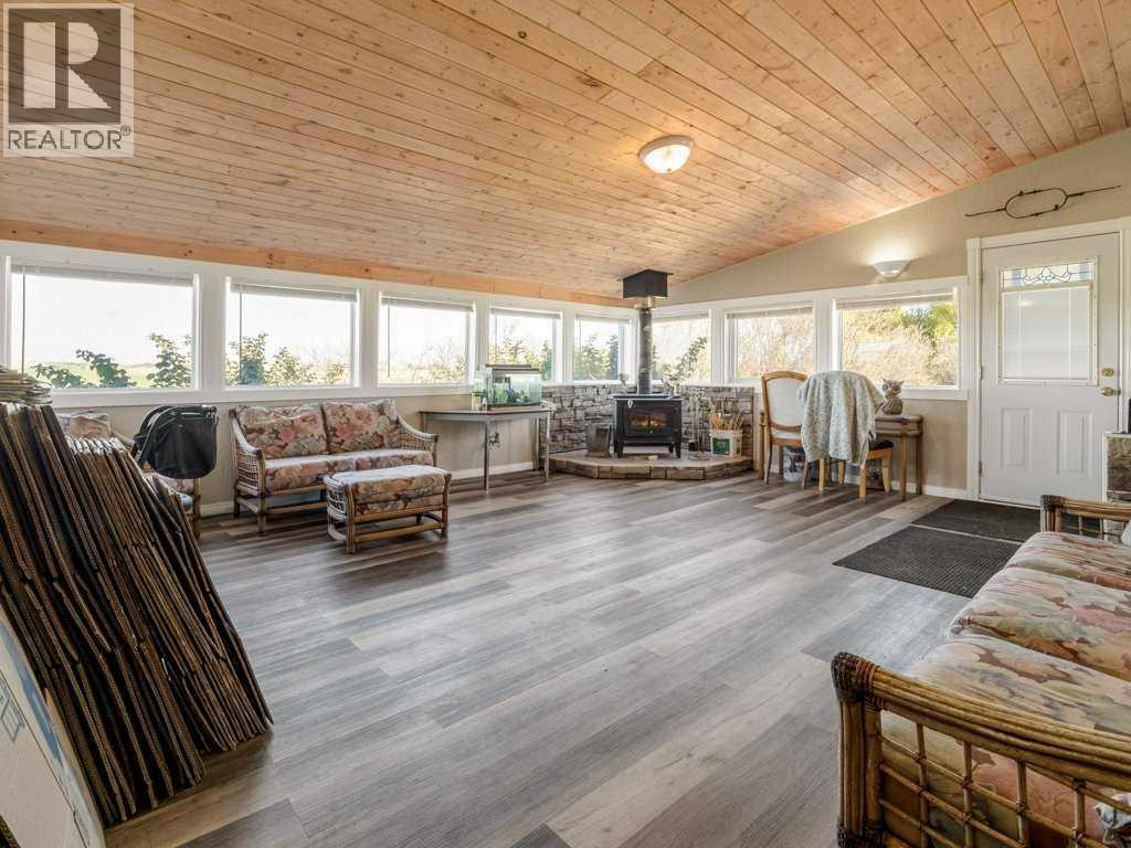 101012 Range Road 234, Rural Lethbridge County, Alberta T0L 1M0 - Photo 7 - A2263754