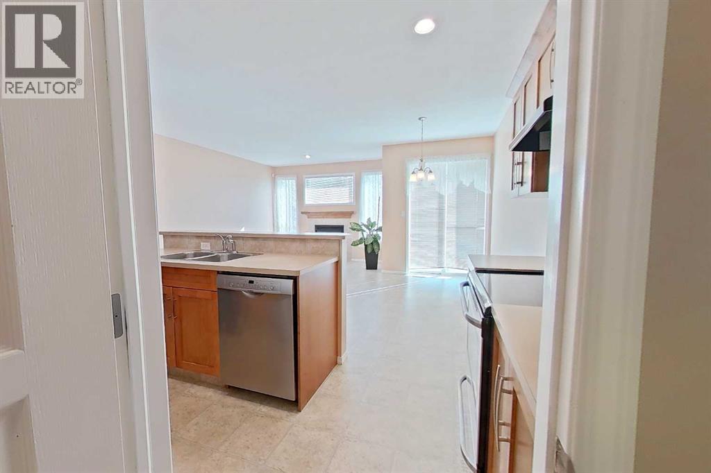 4, 295 Blackfoot Road W, Lethbridge, Alberta T1K 8A6 - Photo 12 - A2265039