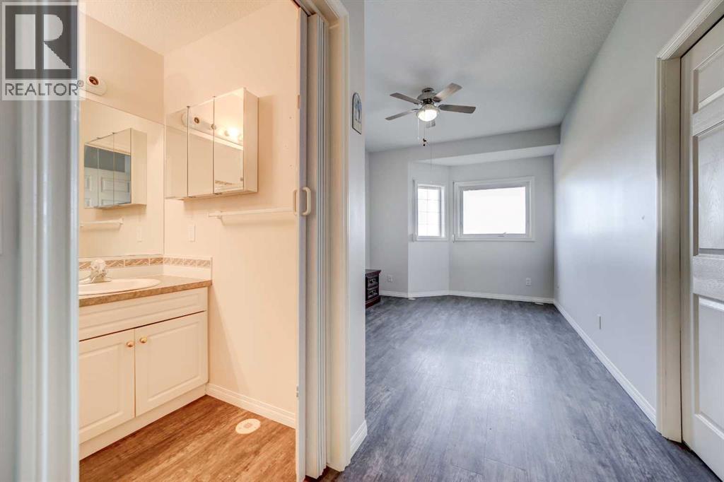 103, 6 Skyline Crescent, Claresholm, Alberta T0L 0T0 - Photo 10 - A2265771