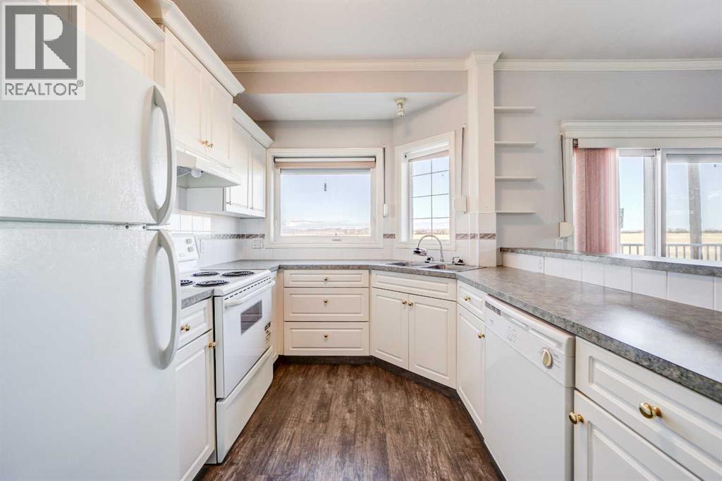 103, 6 Skyline Crescent, Claresholm, Alberta T0L 0T0 - Photo 15 - A2265771