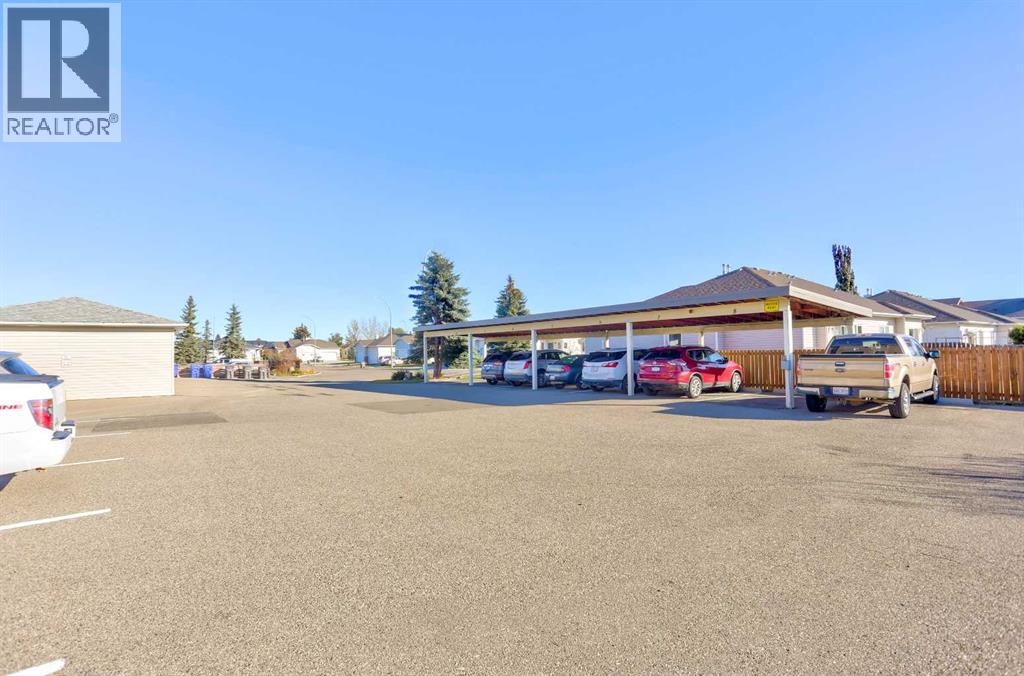 103, 6 Skyline Crescent, Claresholm, Alberta T0L 0T0 - Photo 2 - A2265771