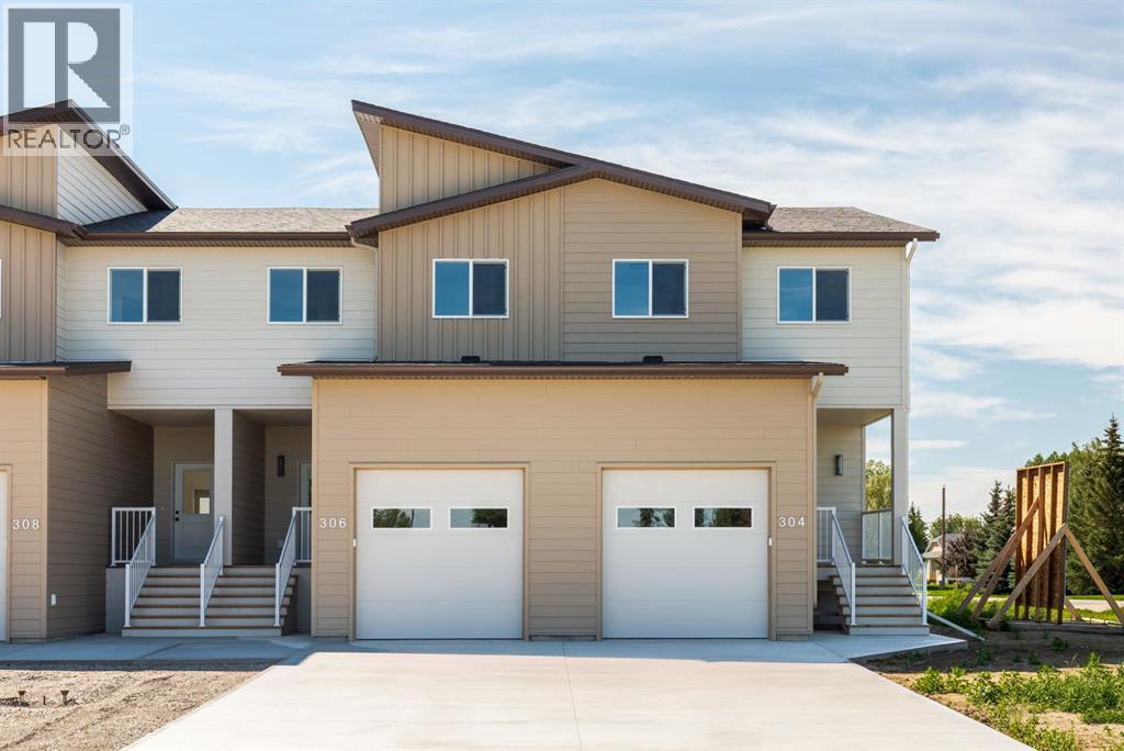 <h3>$384,900</h3><p>304 S 50 W, Raymond, Alberta</p>