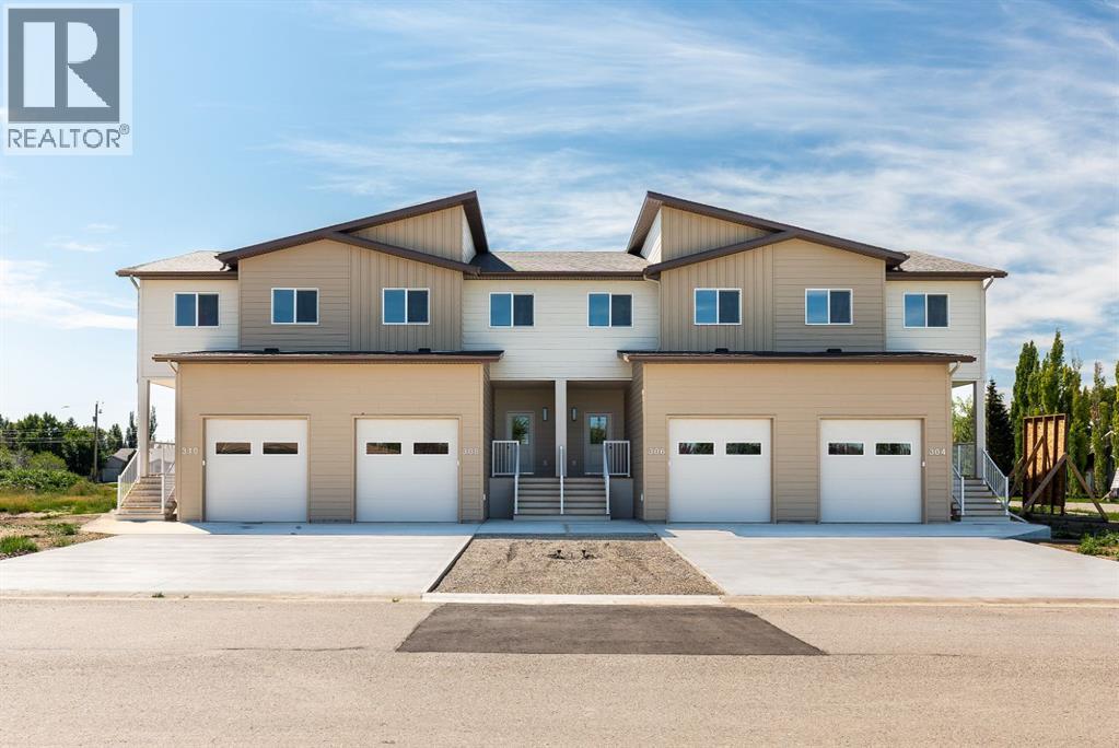 <h3>$374,900</h3><p>308 S 50 W, Raymond, Alberta</p>