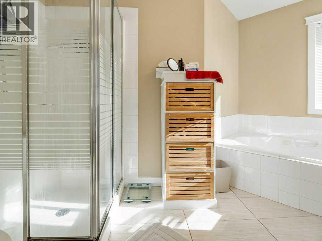 425 Fairmont Boulevard S, Lethbridge, Alberta T1K 7G2 - Photo 29 - A2267871