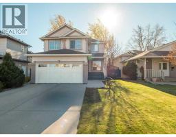 425 FAIRMONT Boulevard S, lethbridge, Alberta