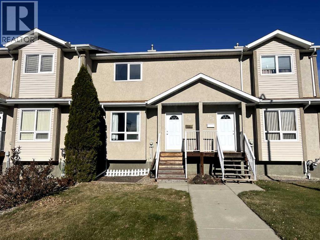 <h3>$315,000</h3><p>131 Lynx Cove N, Lethbridge, Alberta</p>