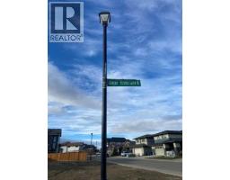 14 Canyon Estates Lane W, lethbridge, Alberta