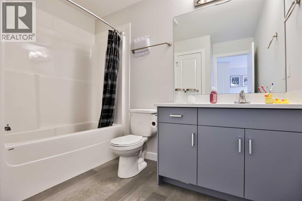 4, 73 Aquitania Circle W, Lethbridge, Alberta T1J 5M5 - Photo 18 - A2272271