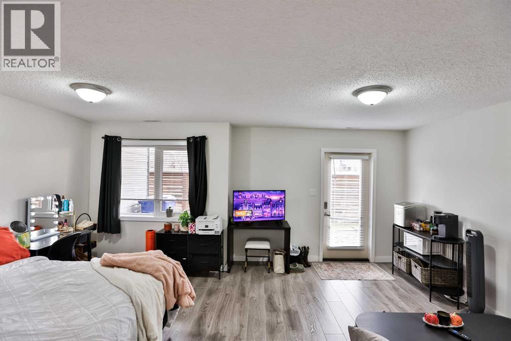 4, 73 Aquitania Circle W, Lethbridge, Alberta T1J 5M5 - Photo 22 - A2272271