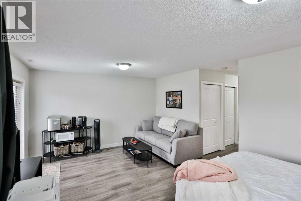 4, 73 Aquitania Circle W, Lethbridge, Alberta T1J 5M5 - Photo 24 - A2272271