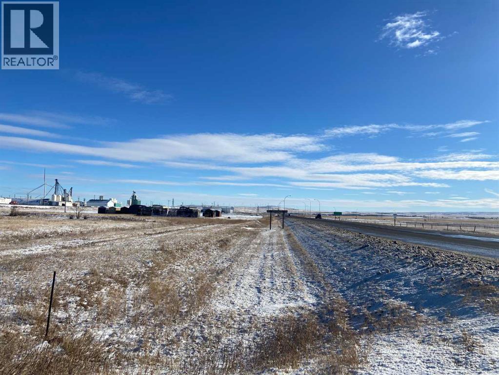 206 Railway Street, Pincher Station, Alberta T0K 1W0 - Photo 5 - A2272949