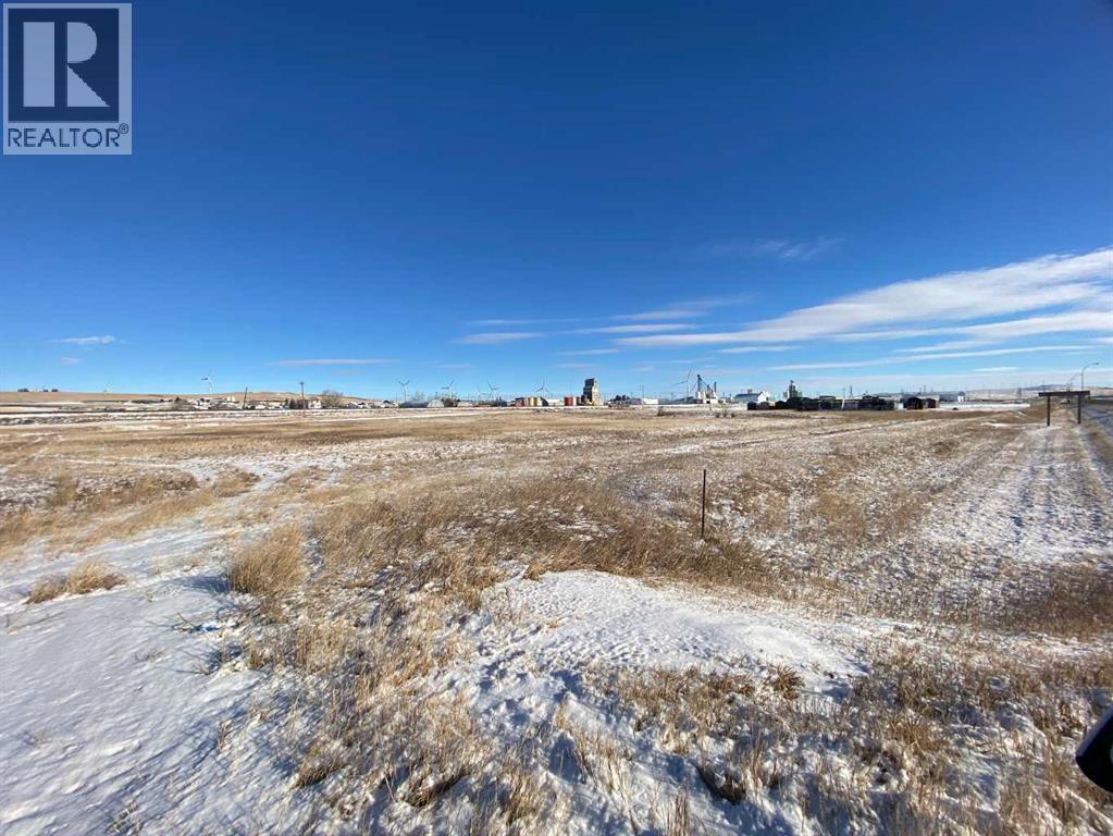 206 Railway Street, Pincher Station, Alberta T0K 1W0 - Photo 6 - A2272949