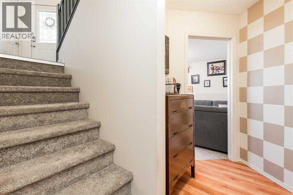 195 Cowichan Court W, Lethbridge, Alberta T1K 7T7 - Photo 4 - A2273455