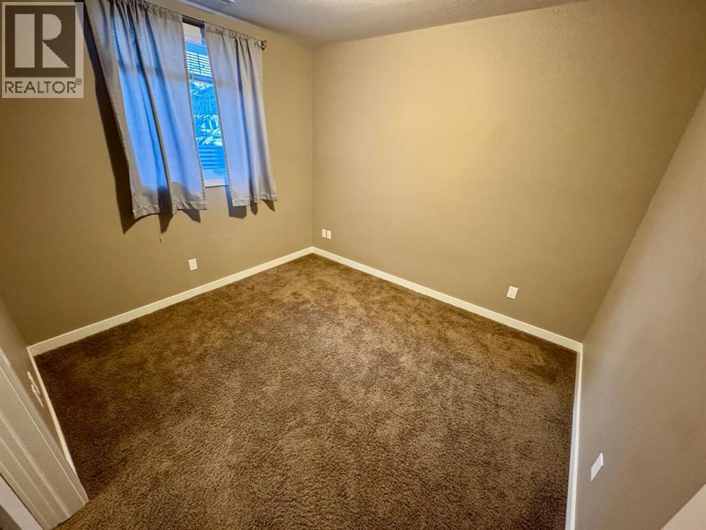 2, 189 Silkstone Road W, Lethbridge, Alberta T1J 4J9 - Photo 15 - A2273425