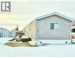 27 Westover Crescent W, claresholm, Alberta