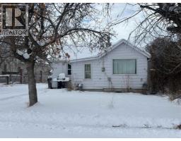316 Broadway Street N, raymond, Alberta
