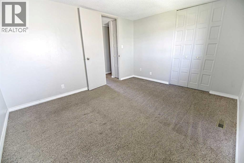 6, 55 Lemoyne Crescent W, Lethbridge, Alberta T1K 4J7 - Photo 12 - A2273588