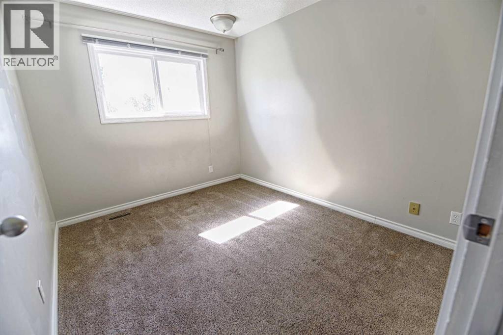 6, 55 Lemoyne Crescent W, Lethbridge, Alberta T1K 4J7 - Photo 13 - A2273588