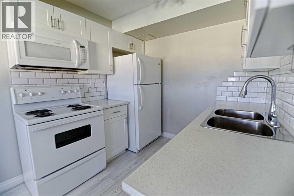 6, 55 Lemoyne Crescent W, Lethbridge, Alberta T1K 4J7 - Photo 7 - A2273588