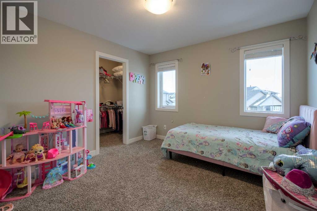 541 Aquitania Boulevard W, Lethbridge, Alberta T1J 5G7 - Photo 24 - A2272884