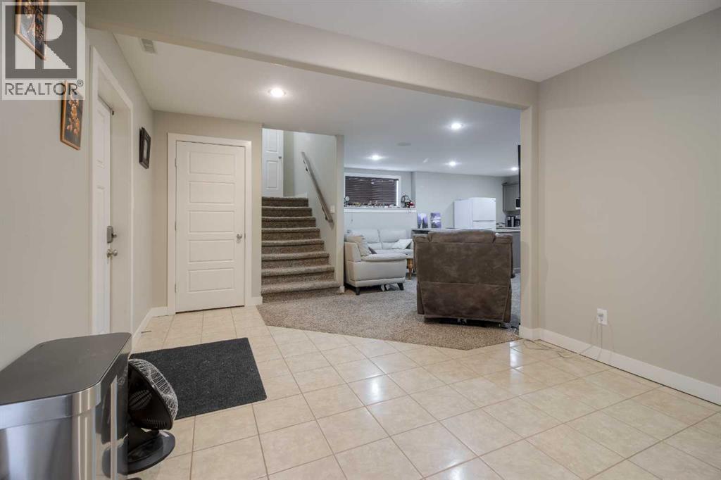 541 Aquitania Boulevard W, Lethbridge, Alberta T1J 5G7 - Photo 36 - A2272884