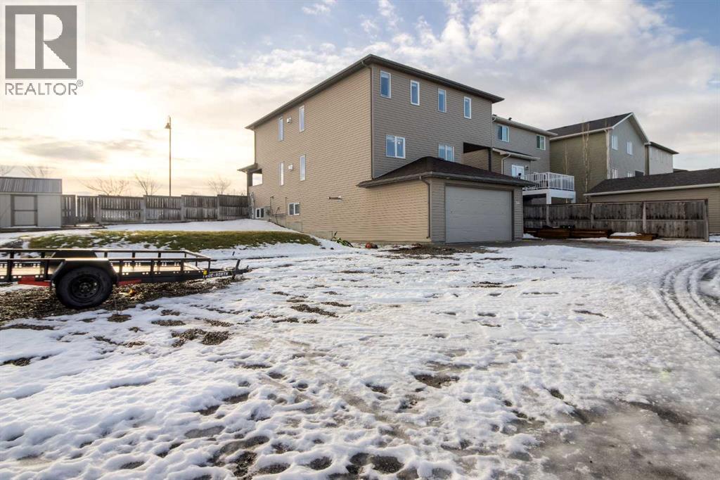 541 Aquitania Boulevard W, Lethbridge, Alberta T1J 5G7 - Photo 49 - A2272884