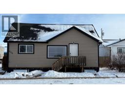 608 2 Street W, bow island, Alberta