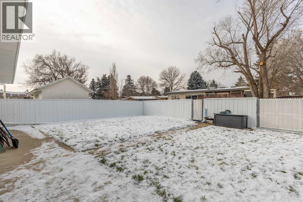 2220 Mayor Magrath Drive S, Lethbridge, Alberta T1K 2S4 - Photo 39 - A2272615