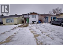 113 Cayuga Crescent W, lethbridge, Alberta