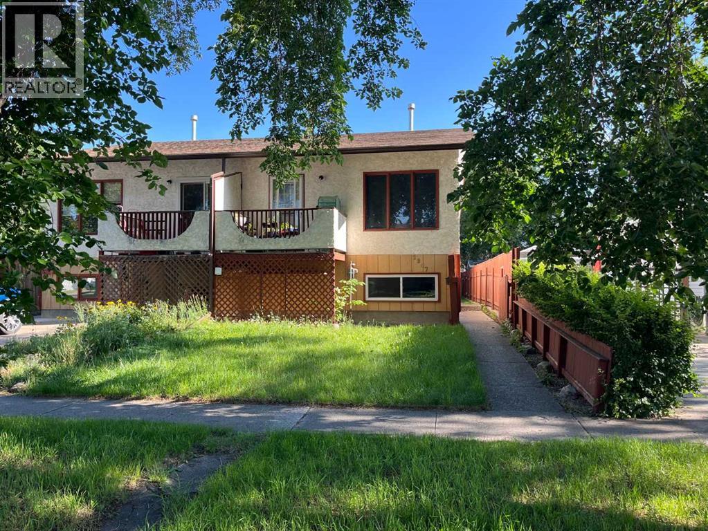 <h3>$1,995<small> Monthly</small></h3><p>1907 6a Avenue N, Lethbridge, Alberta</p>