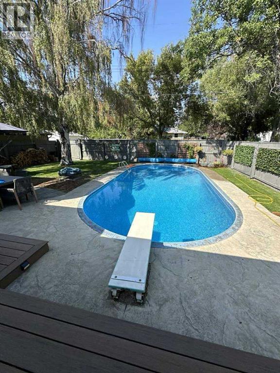 1911 19 Avenue S, Lethbridge, Alberta T1K 1E3 - Photo 39 - A2277323