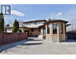 2857 6 Avenue S, lethbridge, Alberta
