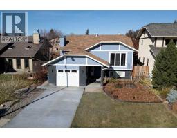 11 Wildwood Crescent W, lethbridge, Alberta