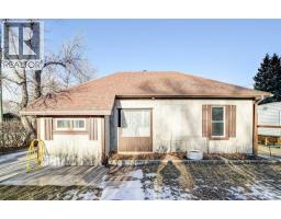 955 Dupuy Street, pincher creek, Alberta