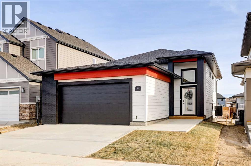 661 Devonia Road W, Lethbridge, Alberta T1J 5W3 - Photo 1 - A2276213