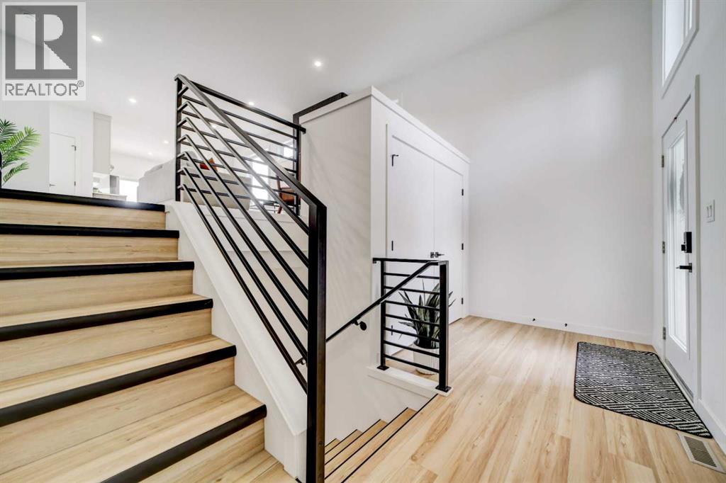 661 Devonia Road W, Lethbridge, Alberta T1J 5W3 - Photo 4 - A2276213