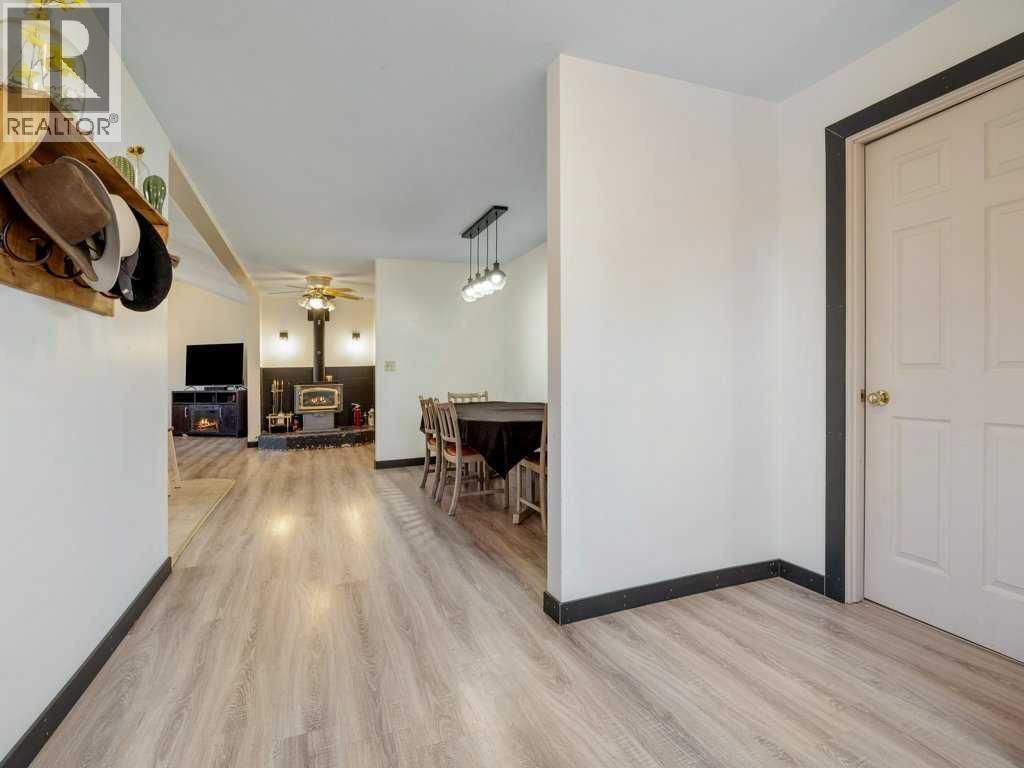 63004a 5 Highway, Welling, Alberta T0K 2N0 - Photo 3 - A2278372